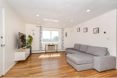 32 Jacqueline Rd #E, Waltham, MA 02452 - Photo 7