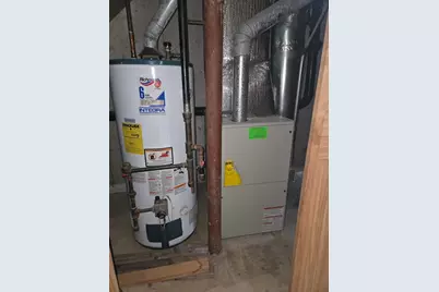 21 Bolton Street, Worcester, MA 01604 - Photo 15