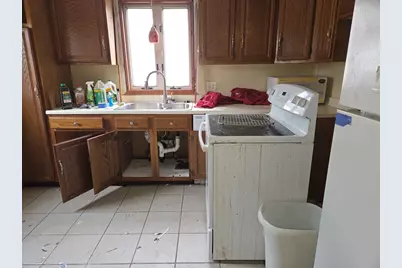 21 Bolton Street, Worcester, MA 01604 - Photo 7