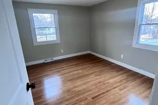 34 Flora St, Springfield, MA 01129 - Photo 23