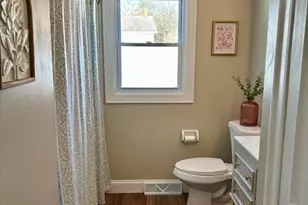 34 Flora St, Springfield, MA 01129 - Photo 17