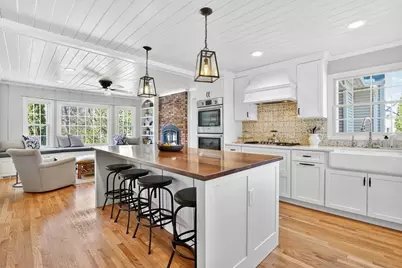 118 Blueberry Hill Rd, Longmeadow, MA 01106 - Photo 5