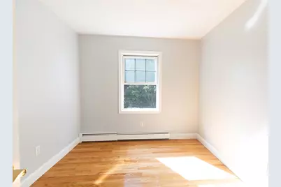 126 Dyer St, Gardner, MA 01440 - Photo 9