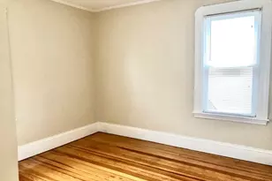 30 Rodney St, New Bedford, MA 02744 - Photo 11