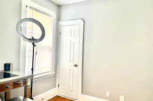 30 Rodney St, New Bedford, MA 02744 - Photo 13