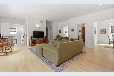 16 N Valley Rd, Pelham, MA 01002 - Photo 9