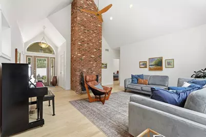 16 N Valley Rd, Pelham, MA 01002 - Photo 7