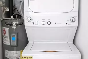 154 Quincy Shore Dr, Quincy, MA 02171 - Photo 11