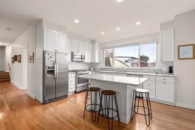 10 Chester St #7, Cambridge, MA 02140 - Photo 17