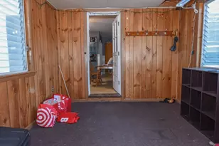 35 Beverly Ave, Uxbridge, MA 01569 - Photo 27