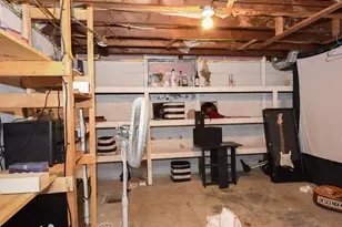 35 Beverly Ave, Uxbridge, MA 01569 - Photo 25