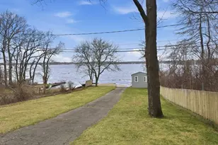 16 Norfolk St, Lakeville, MA 02347 - Photo 11