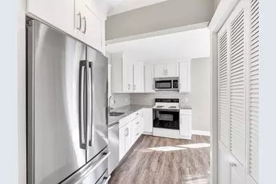 16 County St, Foxboro, MA 02035 - Photo 5