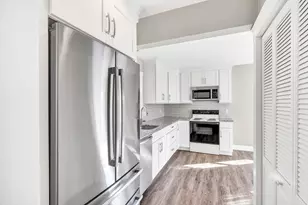 16 County St, Foxboro, MA 02035 - Photo 5