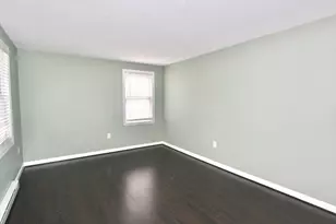 19 Crestwood Dr, Northborough, MA 01532 - Photo 11