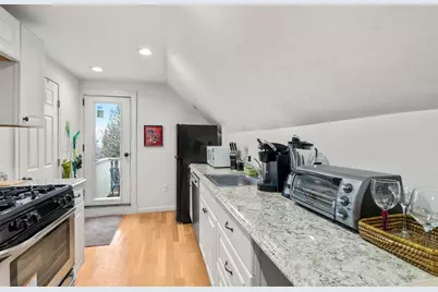 46 Everdean Street, Boston, MA 02122 - Photo 23