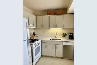 173 Nassau Dr #173, Springfield, MA 01129 - Photo 7