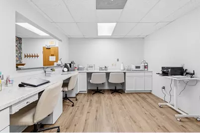 88 Faunce Corner Mall Rd #250, Dartmouth, MA 02747 - Photo 15