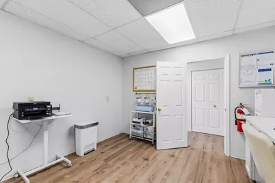 88 Faunce Corner Mall Rd #250, Dartmouth, MA 02747 - Photo 17