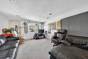 15 Longworth Ave, Brockton, MA 02301 - Photo 3