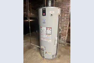 143 Westford St, Lowell, MA 01851 - Photo 27