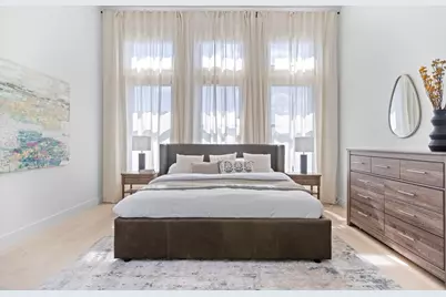 586 E 3rd #3, Boston, MA 02127 - Photo 13