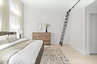 586 E 3rd #3, Boston, MA 02127 - Photo 17