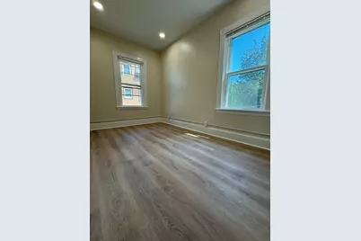 180 Richmond St #2, New Bedford, MA 02740 - Photo 7