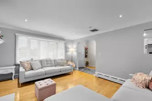 50 Stevens St, Revere, MA 02151 - Photo 15