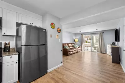 51 Ford St #A, Methuen, MA 01844 - Photo 3