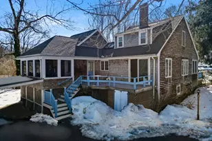 136 Leonard St, Gloucester, MA 01930 - Photo 1