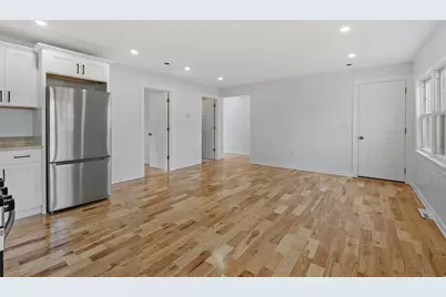 382 W Main St, Groton, MA 01450 - Photo 5