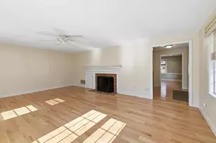 143 East St, Lexington, MA 02420 - Photo 3