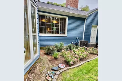 330 Merriweather Dr, Longmeadow, MA 01106 - Photo 41