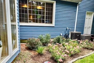 330 Merriweather Dr, Longmeadow, MA 01106 - Photo 41