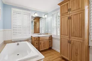 330 Merriweather Dr, Longmeadow, MA 01106 - Photo 19