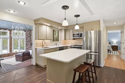 330 Merriweather Dr, Longmeadow, MA 01106 - Photo 5