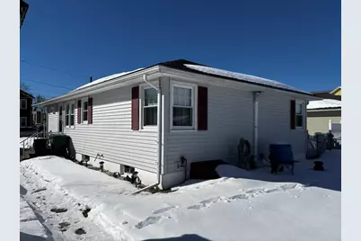 30 Catherine St, Chicopee, MA 01013 - Photo 29