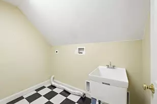 107 Henry St, Uxbridge, MA 01569 - Photo 31