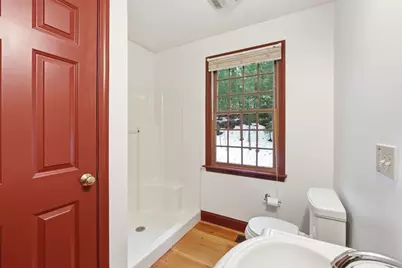 107 Henry St, Uxbridge, MA 01569 - Photo 25