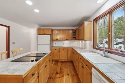 107 Henry St, Uxbridge, MA 01569 - Photo 11