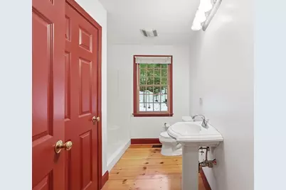 107 Henry St, Uxbridge, MA 01569 - Photo 17