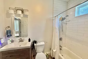 13 Schuyler St, Boston, MA 02121 - Photo 29