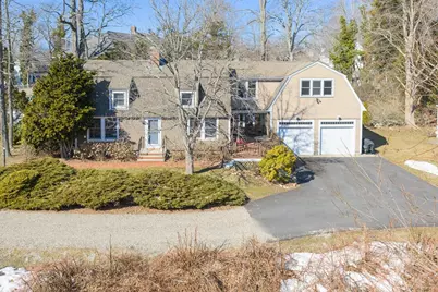 537 W Falmouth Hwy, Falmouth, MA 02540 - Photo 3