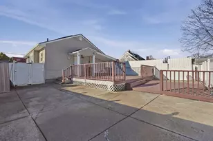 899 Ridge St, New Bedford, MA 02740 - Photo 27