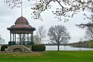 58 Bennett St, Wakefield, MA 01880 - Photo 15