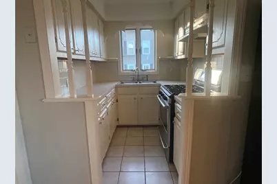 1553 Rodman St #2, Fall River, MA 02721 - Photo 3