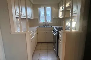 1553 Rodman St, Fall River, MA 02721 - Photo 3