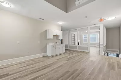 82.5 Maple St #7, Northampton, MA 01062 - Photo 7