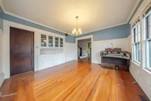 52 Herman St, Springfield, MA 01108 - Photo 9